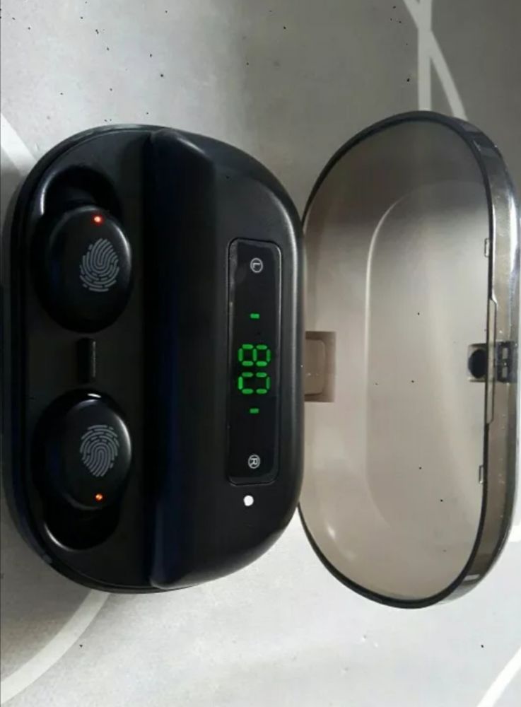 Vends écouteur sans fil bluetooth waterproof