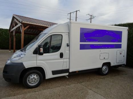 Vends Camion Magasin en état – Lille 59