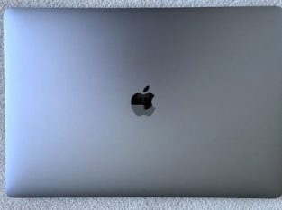 Vends Apple MacBook Pro Touch