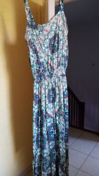 Robe fleurie d’été à vendre